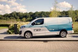 Hydrogen-powered van for zero-emission transport in practice